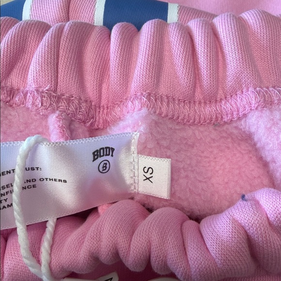 BODY BY RAVEN TRACY BACKSHOT 2.0 SWEATPANTS BUBBLEGUM PINK - XS - Picture 5 of 8